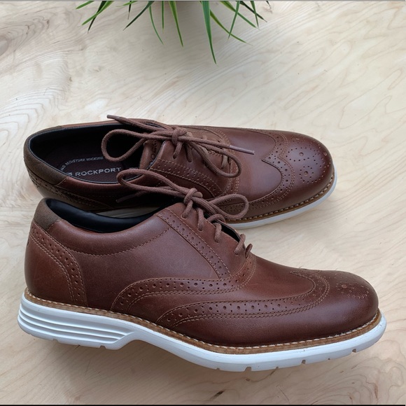 Adiprene by adidas men’s NWT dress shoes - Picture 10 of 11